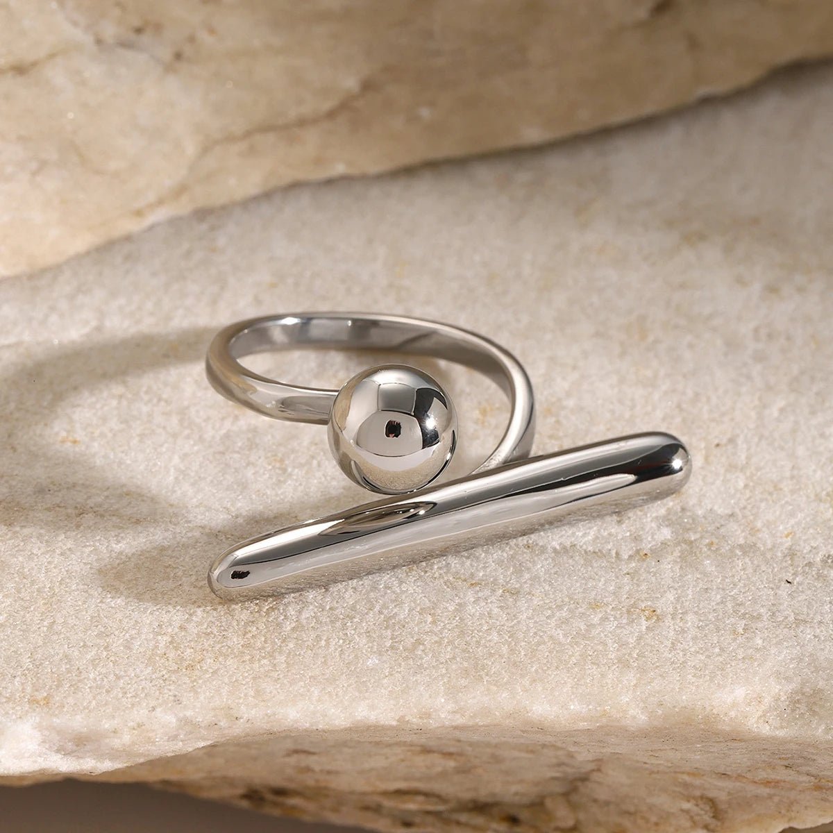 SYMI Jewel 18K Gold Abstract Statement Ring - SYMI JEWEL