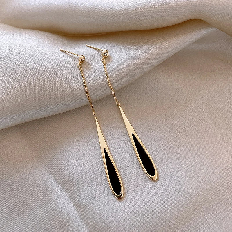 Noir Drip Drop Earrings - SYMI JEWEL